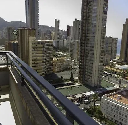 Gemelos 26 Apts بينايدورم